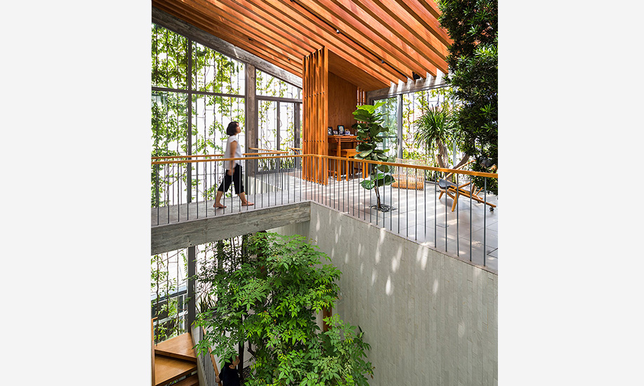 Bangunan hijau mata air